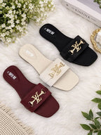 এক জোড়া স্যান্ডেলেই লুকটা হোক আরও classy - aador.fit